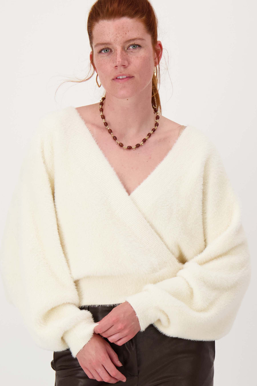 Trui Zusss - Wikkeltrui in fluffy garen 0305-078