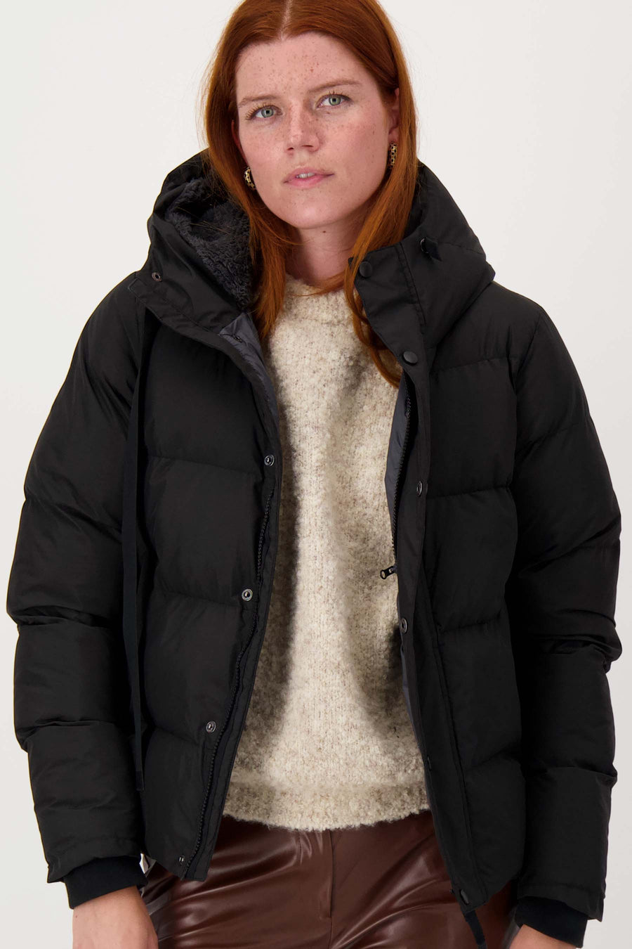 Jas Zusss - Korte Bubble coat met teddy details