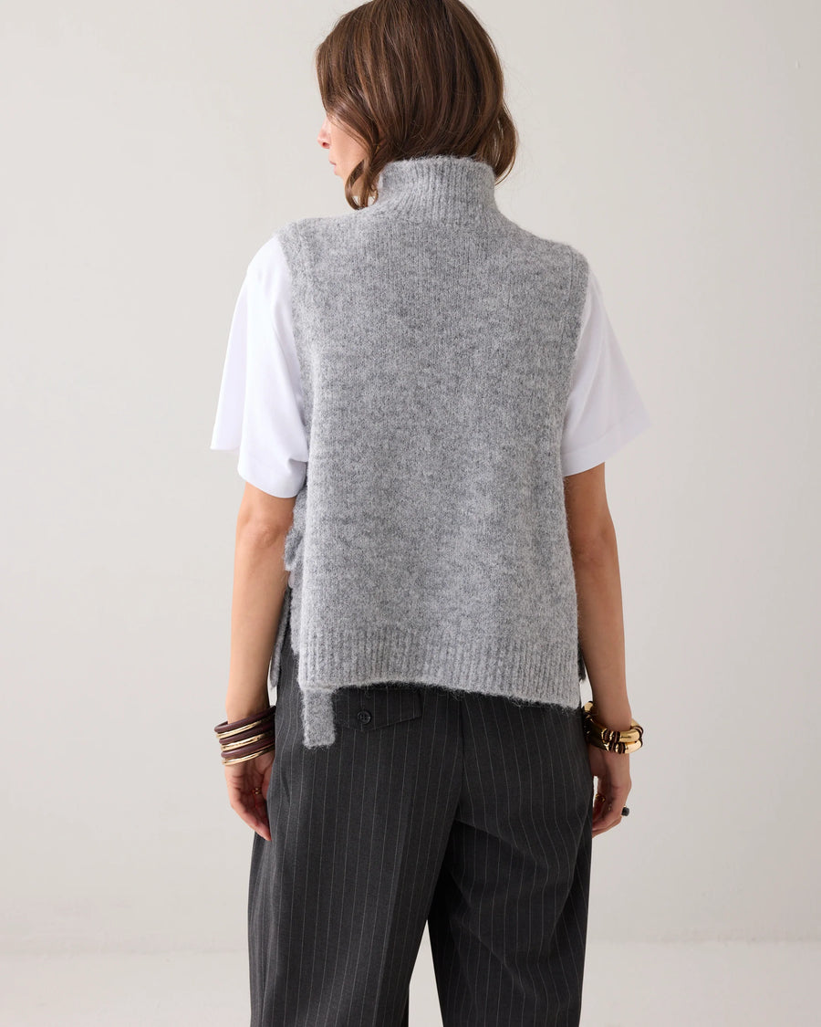 Spencer met broches - Summum -  7s7929-7997
